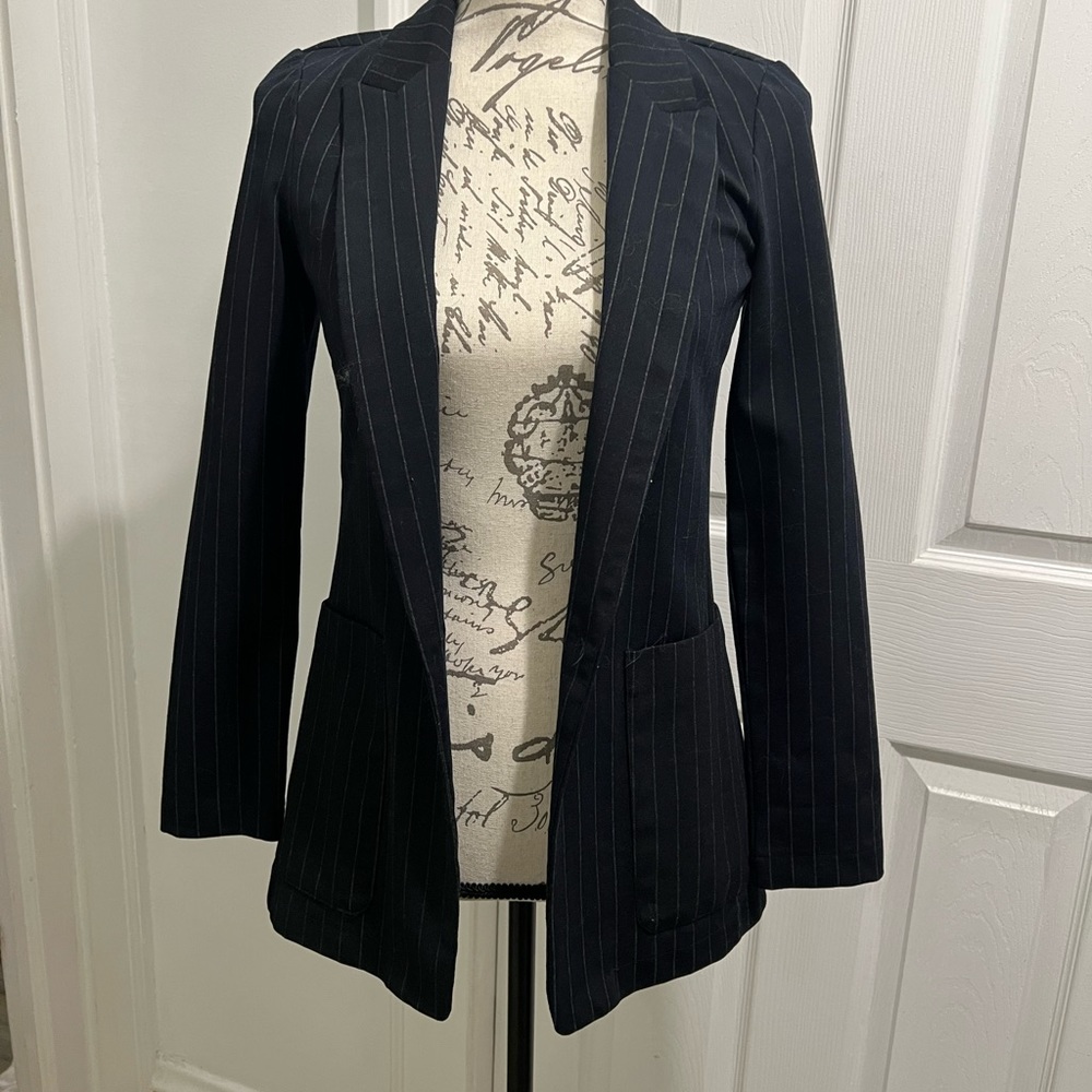 EUC H&M Size 0 blazer